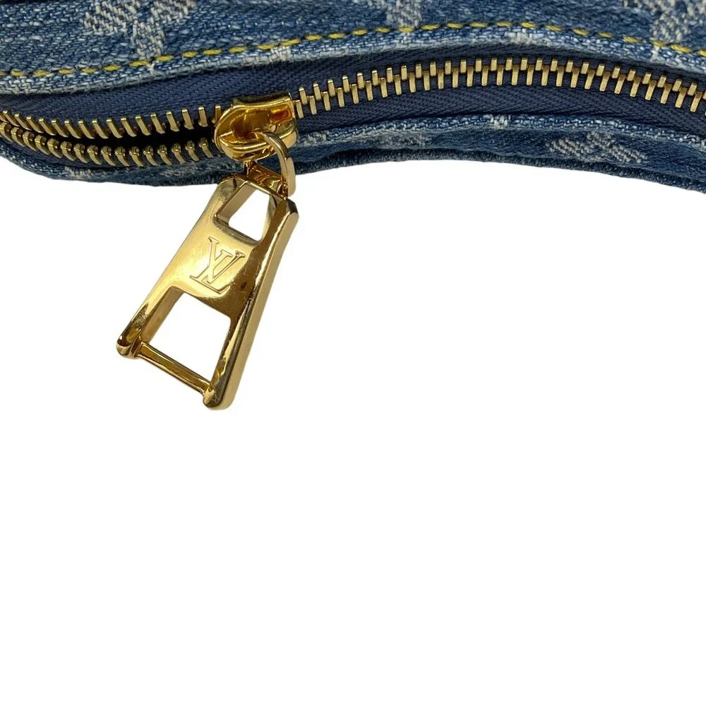 Louis Vuitton Denim Croissant Bag - Picture 10 of 12